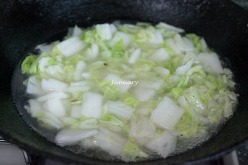 黄芽菜炒年糕制作技巧（黄豆芽炒年糕的家常做法）插图5